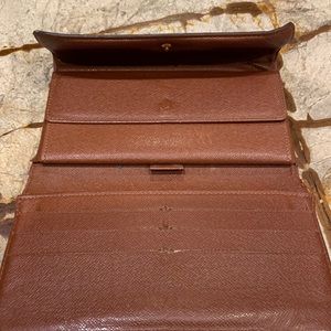 Louis Vuitton Wallet